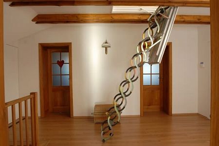 Раздвижная чердачная лестница Ножничная LUX Oman 70x100x300